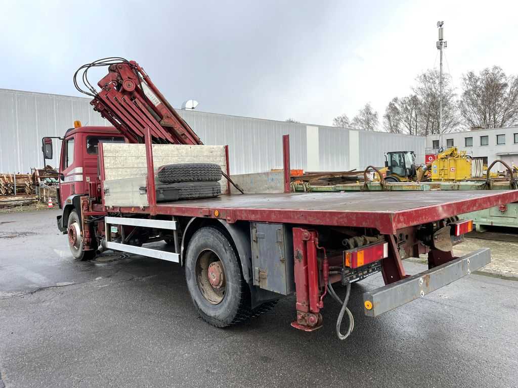 Mercedes-Benz SK 1726 4x2 Blatt/Blatt Kran MKG HLK 140 Fly Jib- Photo 4