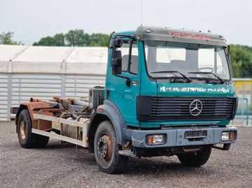 Mercedes-Benz 1824 SK/Blatt-Blatt/MEILLER Aufbau/