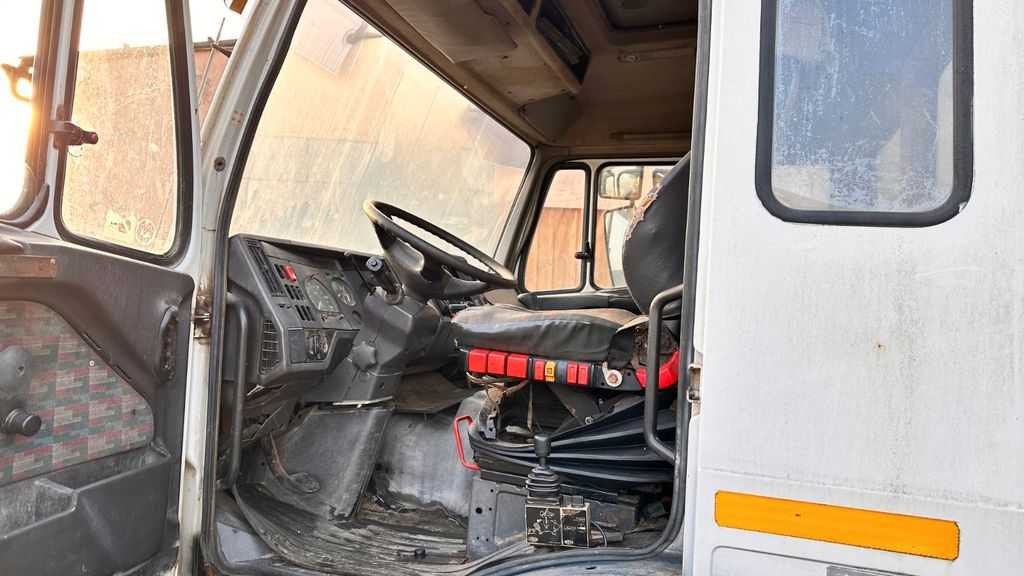Mercedes-Benz SK 2544- Photo 8