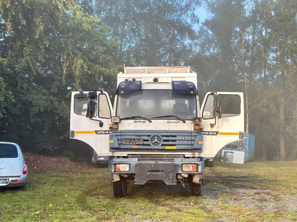 Mercedes-Benz SK 2544- Photo 5